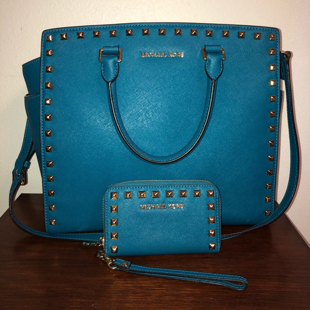 Michael Kors Large Selma handbag and wristlet